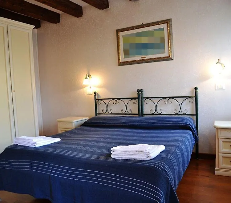 Oceano Mare Bed & Breakfast Venice 3*,  Italy